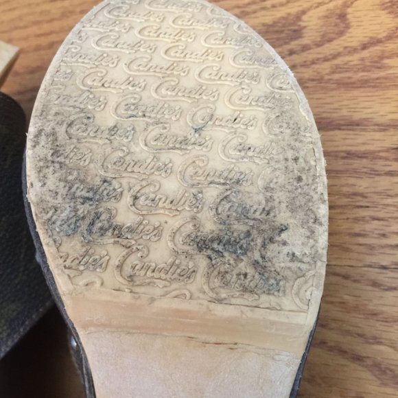 VINTAGE MULES CLOGS WOMENS 40 BROWN COATED CANVAS PLASTIC PLATFORM HEELS BOHO - Picture 10 of 16